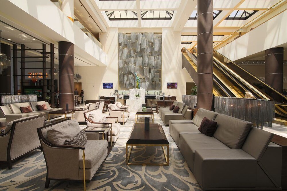 Hotel Lounge
