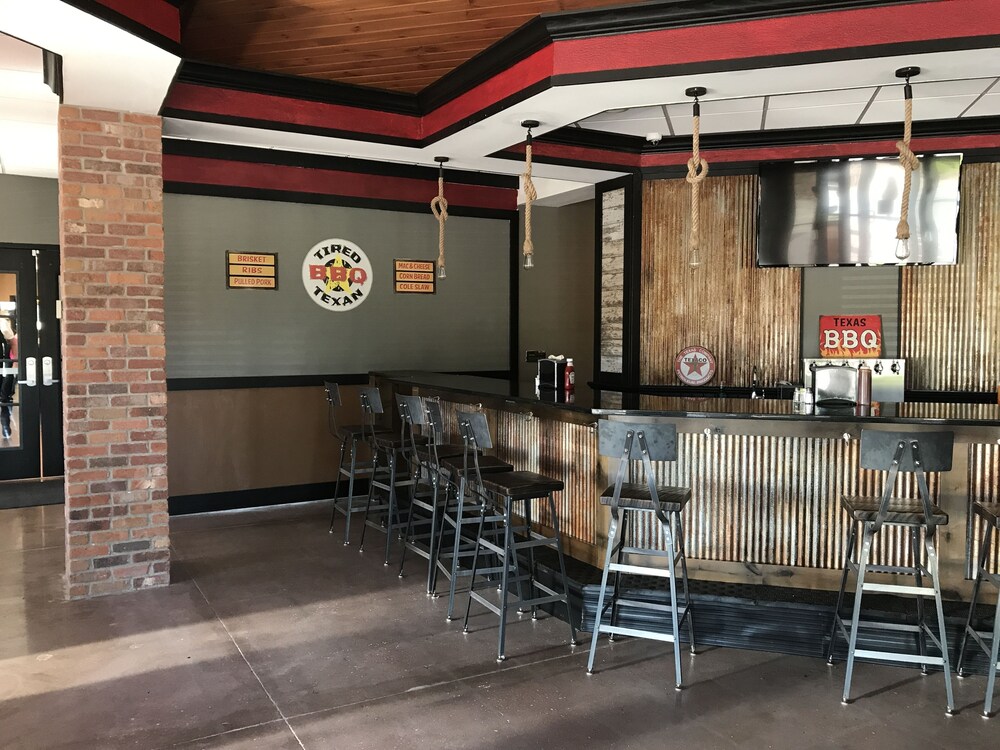 Hotel Bar