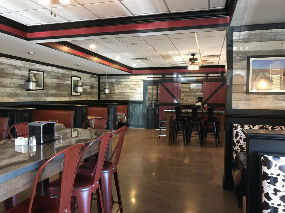 Family Dining