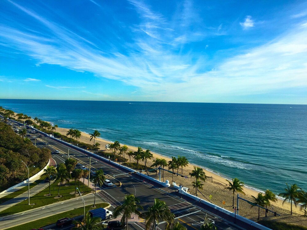 Beach/Ocean View