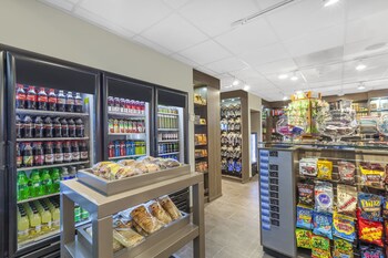 Snack Bar