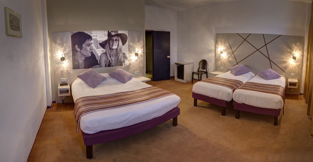 Guestroom