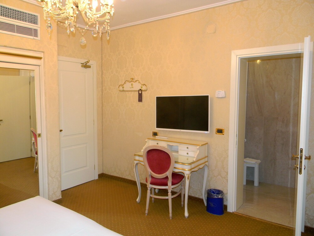In-Room Amenity