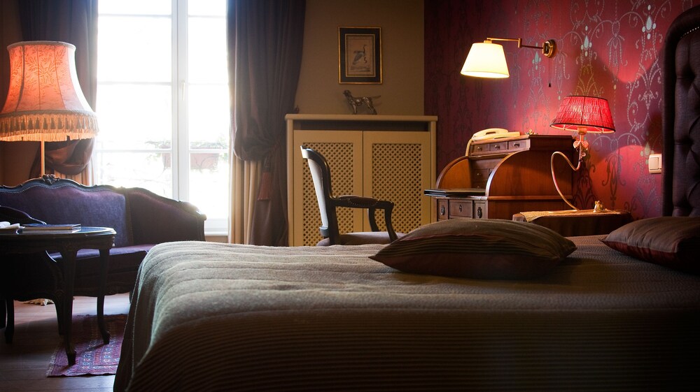 Guestroom