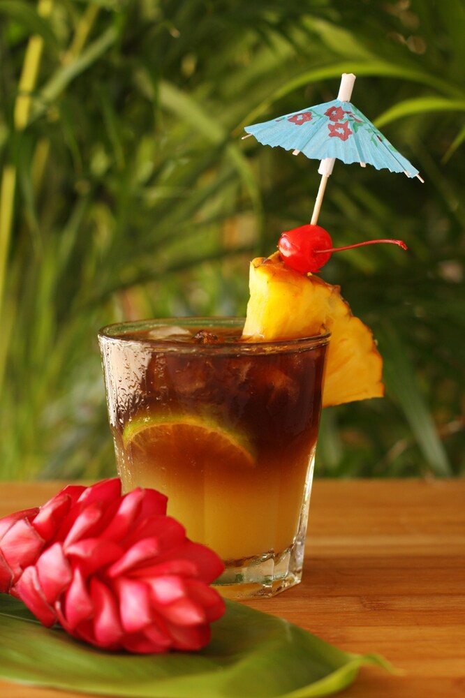 Poolside Bar