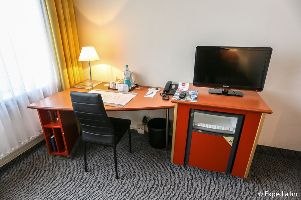 In-Room Business Center