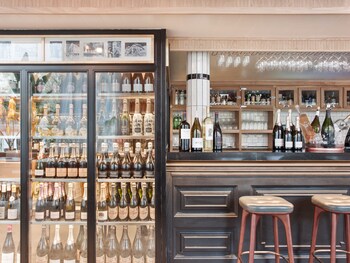 Snack Bar