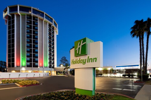 Holiday Inn Long Beach Airport Hotel and Conference Center, an IHG Hotel