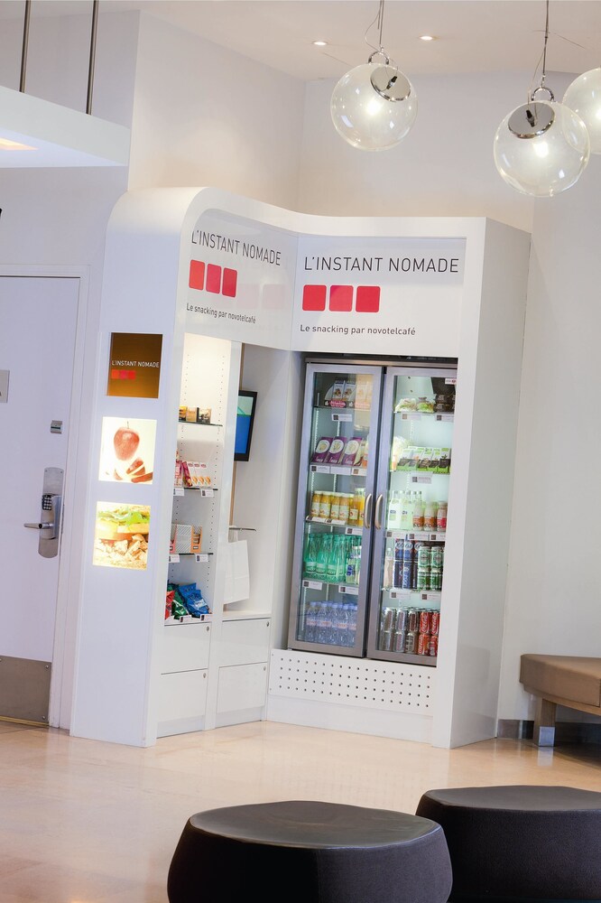 Snack Bar