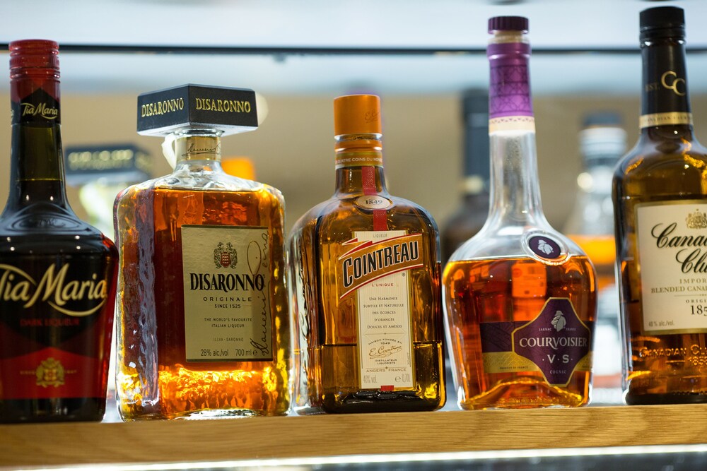 Hotel Bar