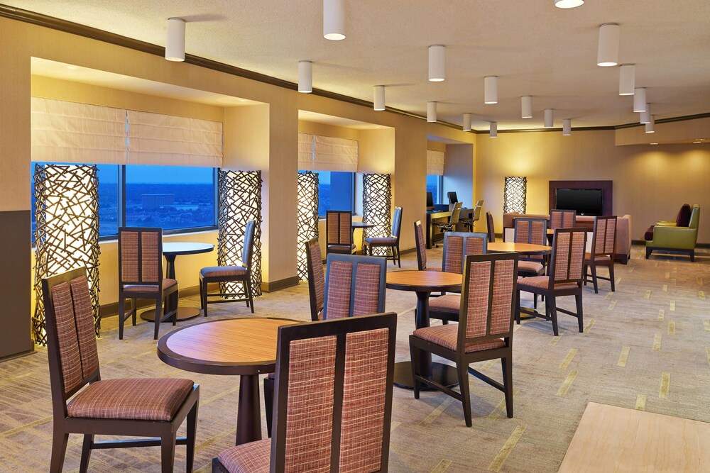 Executive Lounge