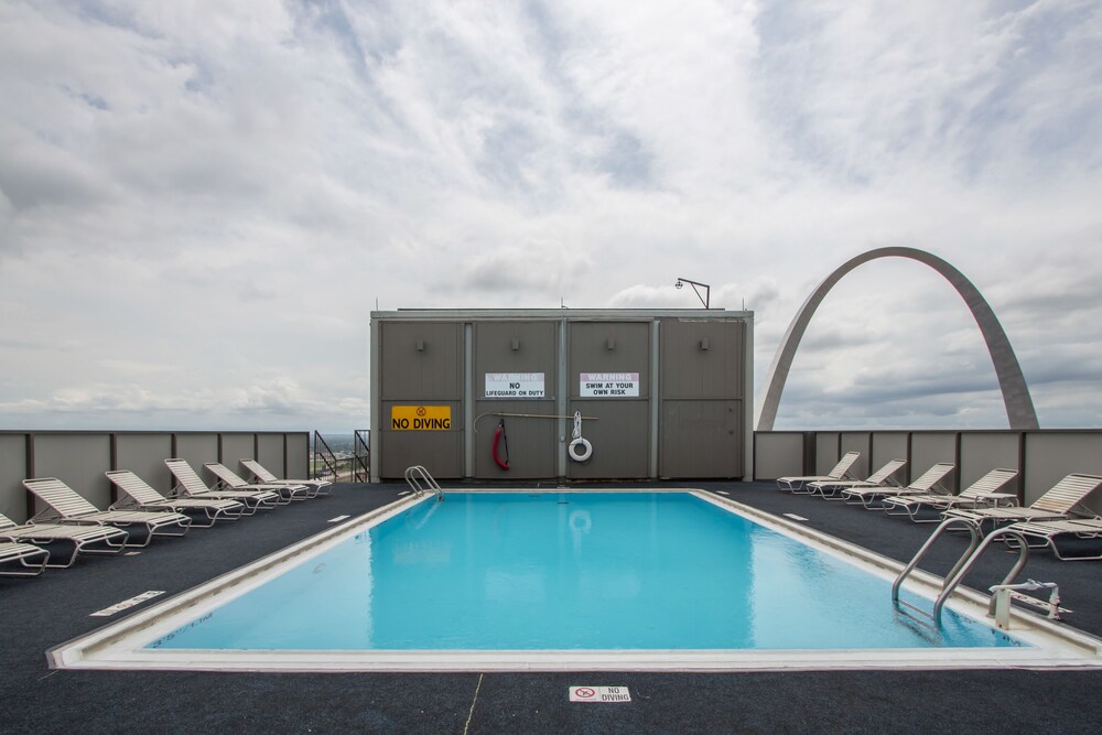 Rooftop Pool