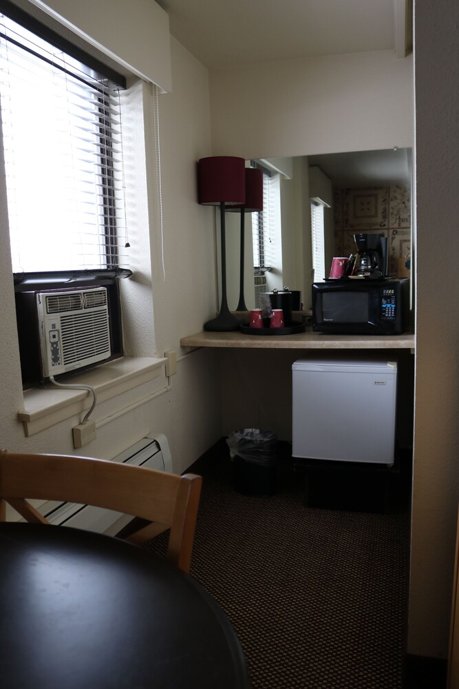 In-Room Kitchenette