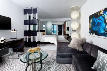 Guestroom