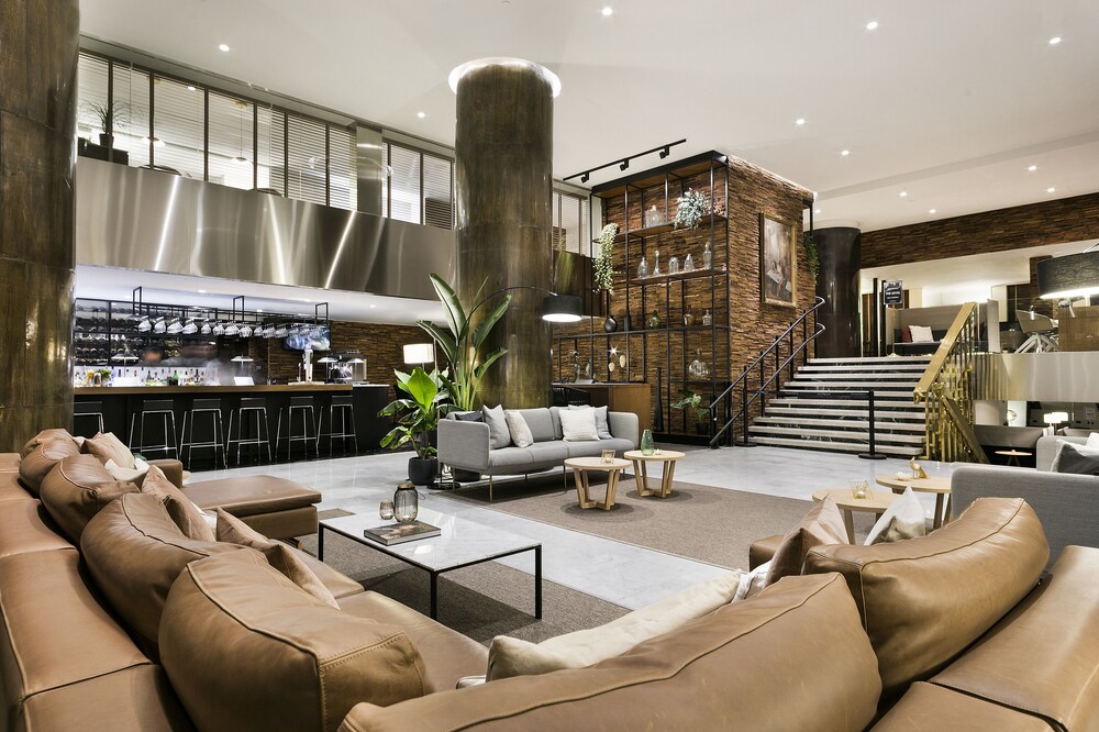 Hotel Lounge