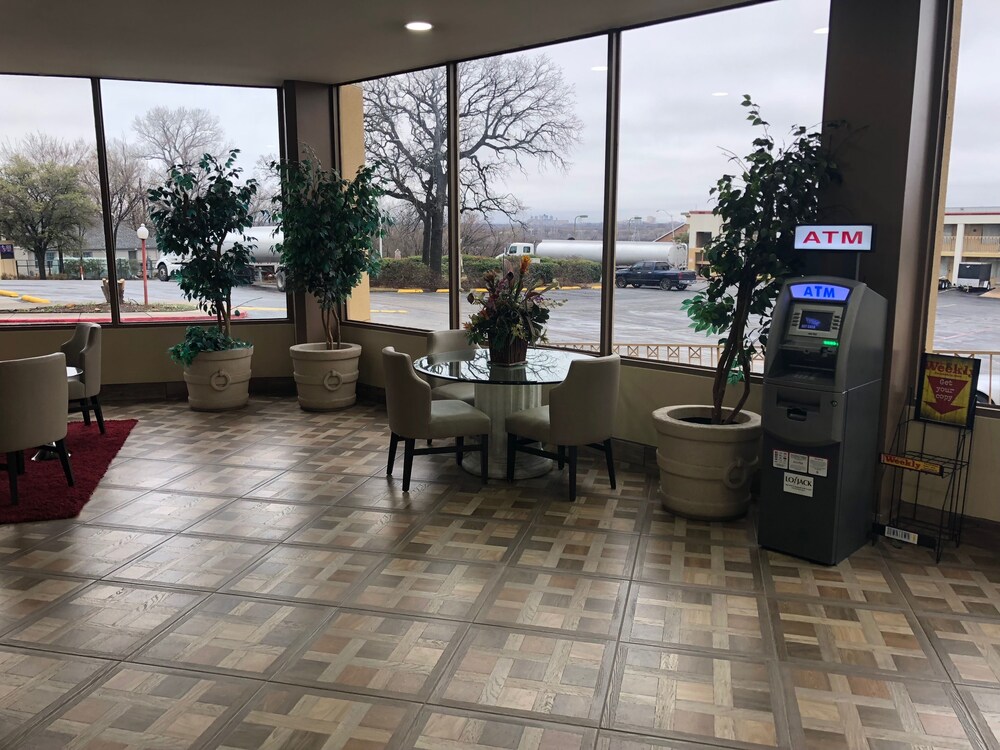ATM/Banking On site