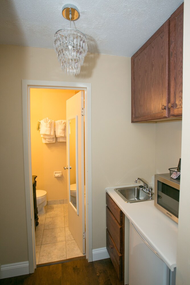 In-Room Kitchenette