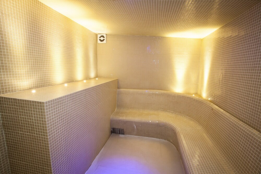 Steam Room