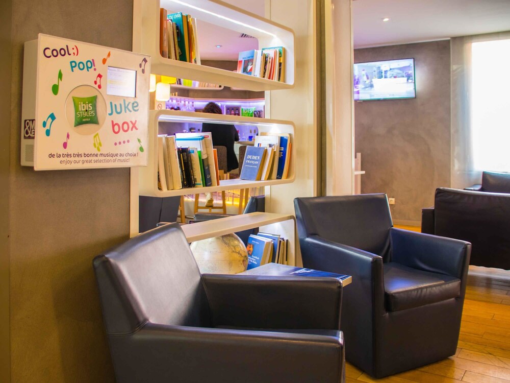 Hotel Bar