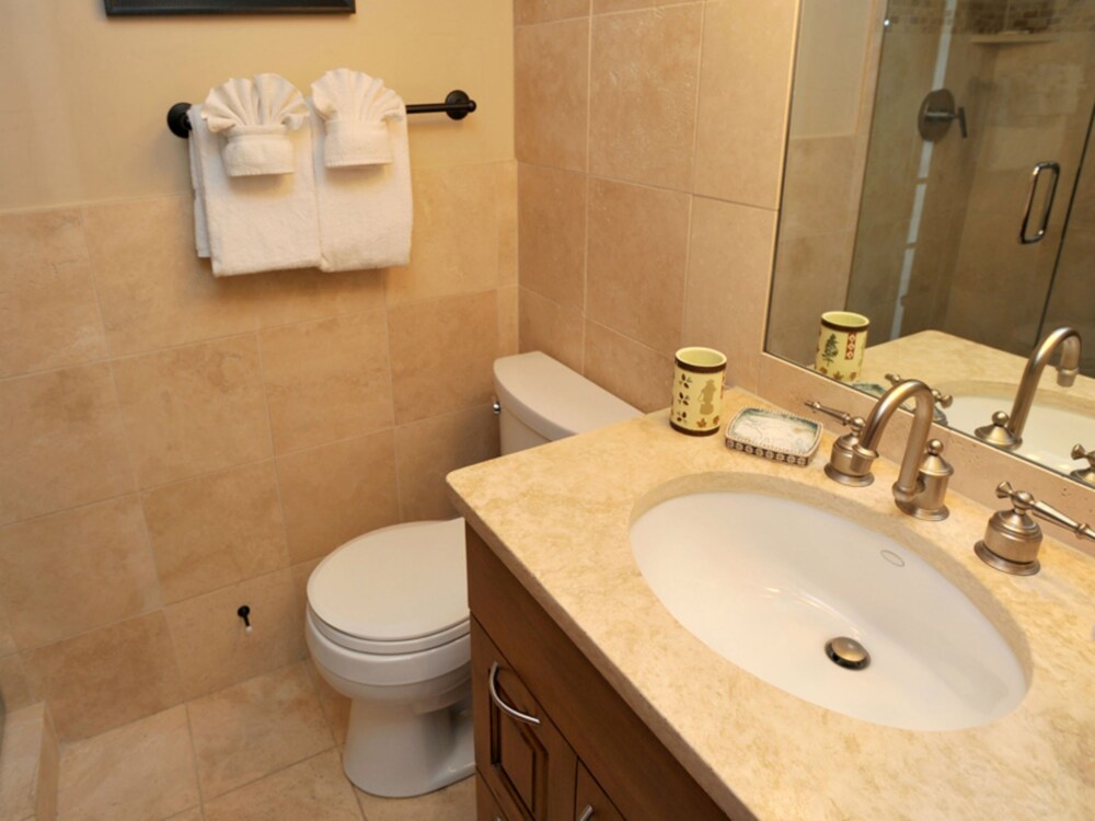 Condo, 1 Bedroom - Bathroom