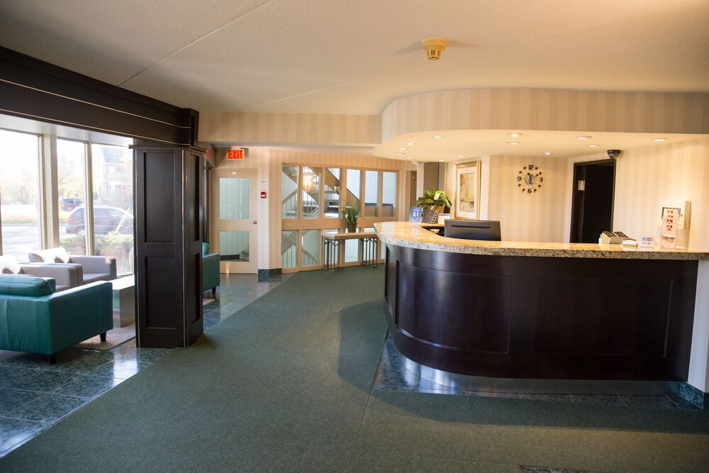 Check-in/Check-out Kiosk