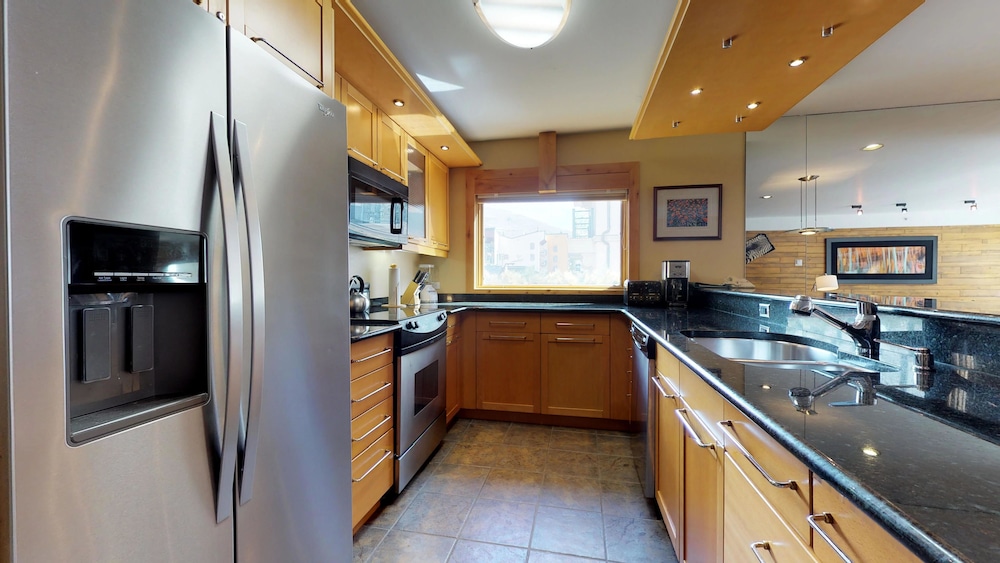 Room, 3 Bedrooms, 2 Bathrooms (Montaneros) - Guestroom