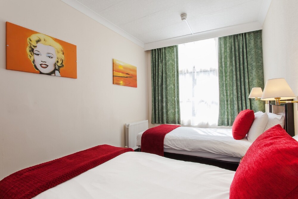 Guestroom