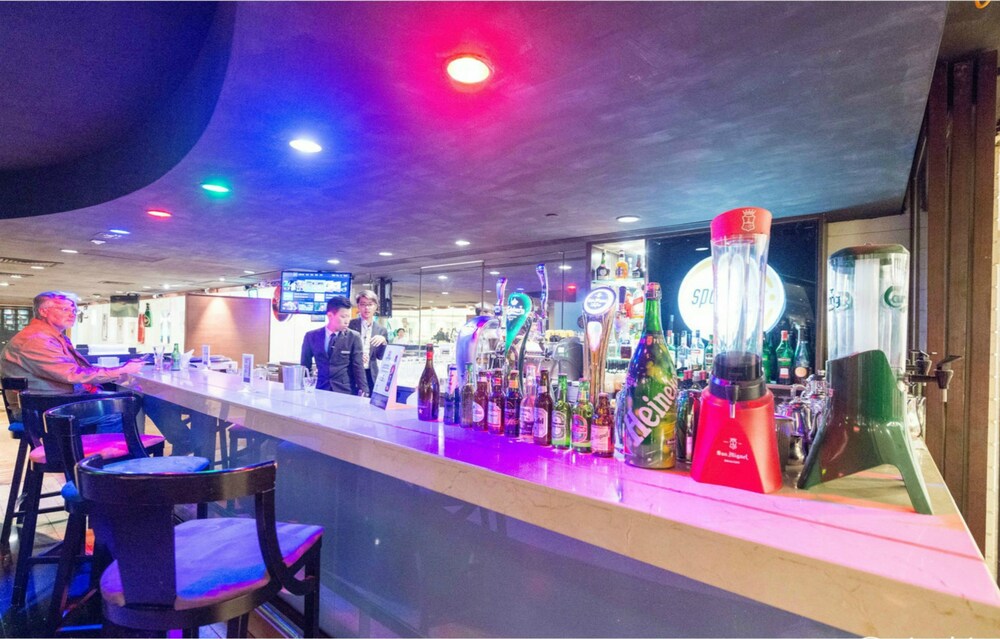 Sports Bar