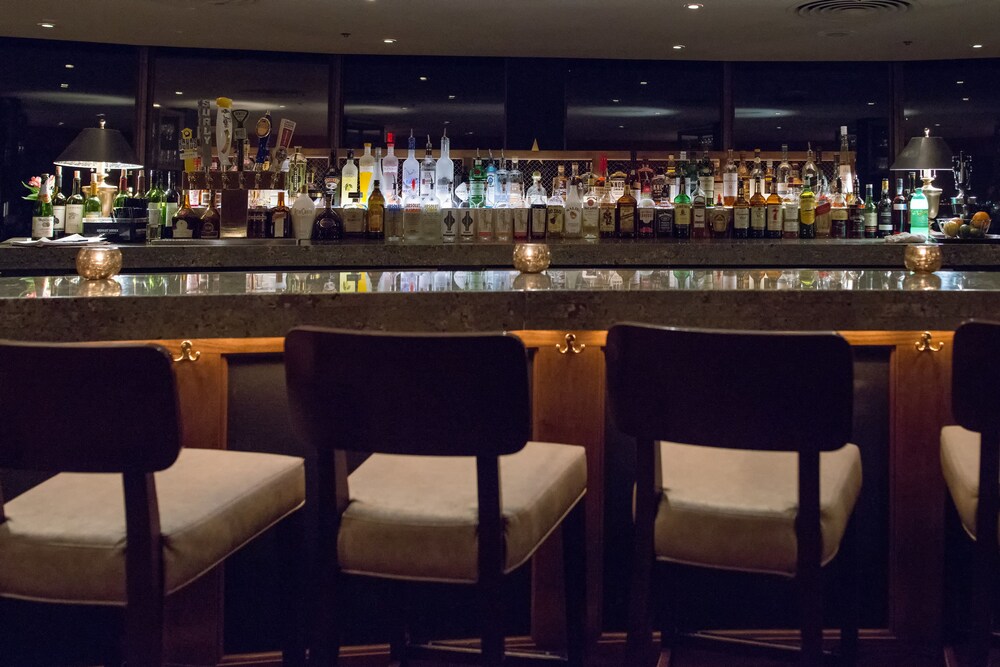 Hotel Lounge