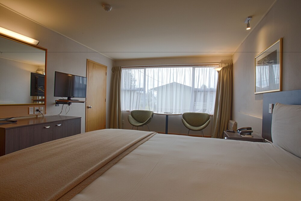 Guestroom View