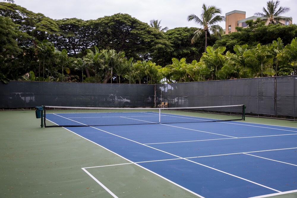 Tennis court, Aston Mahana at Kaanapali