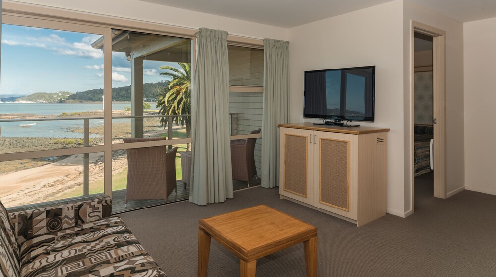 Guestroom View