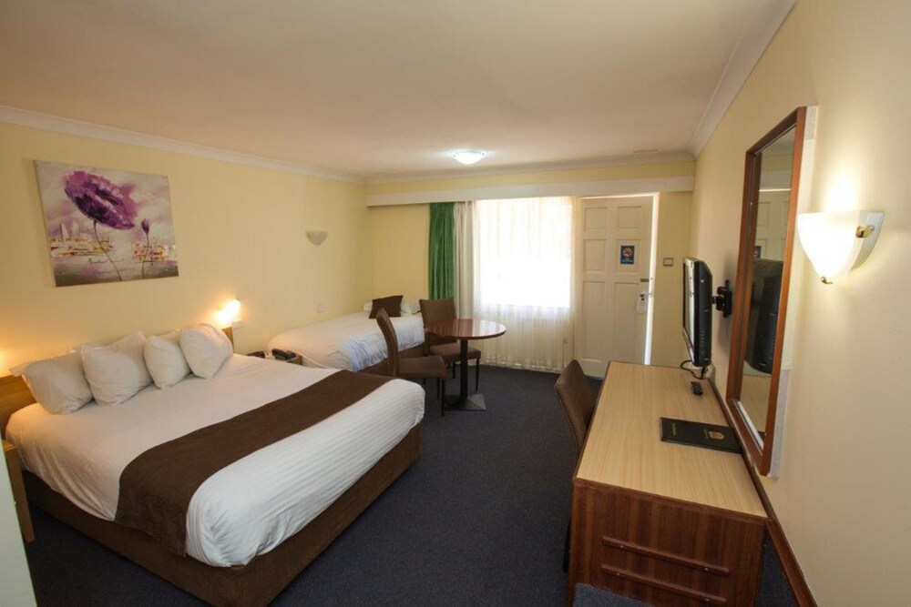 Guestroom