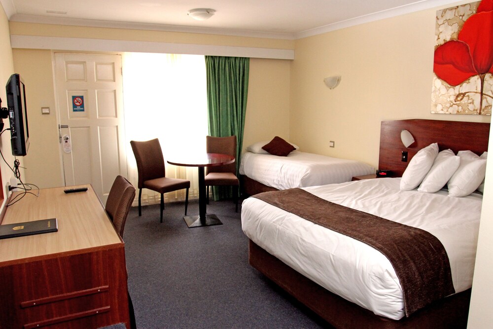 Guestroom