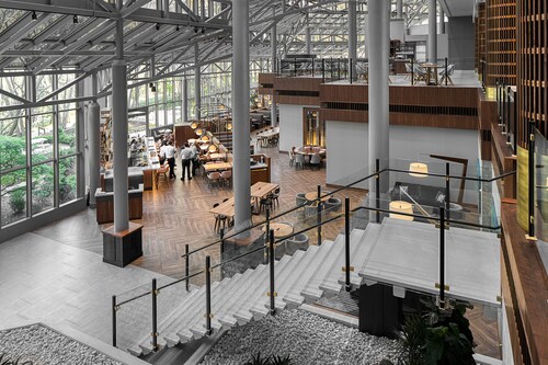 Crowne Plaza Atlanta Perimeter at Ravinia, an IHG Hotel
