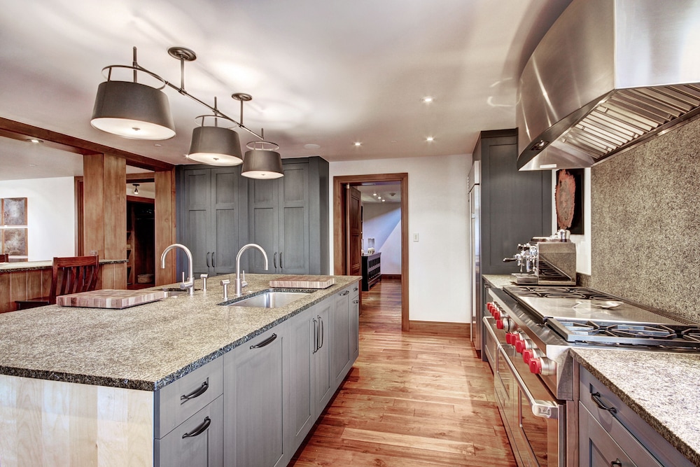 In-Room Kitchen