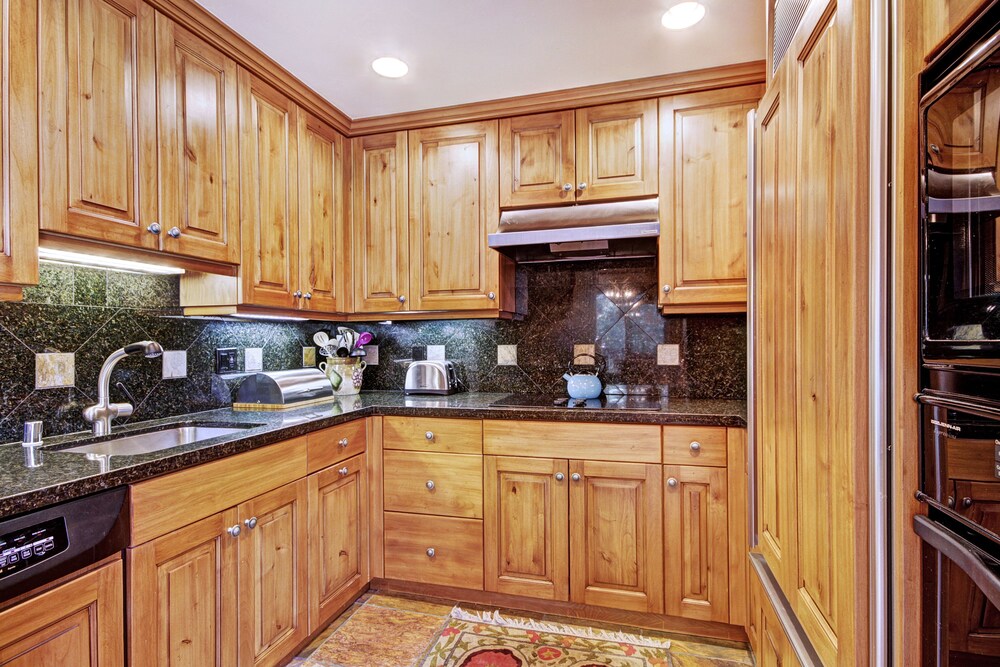 In-Room Kitchen