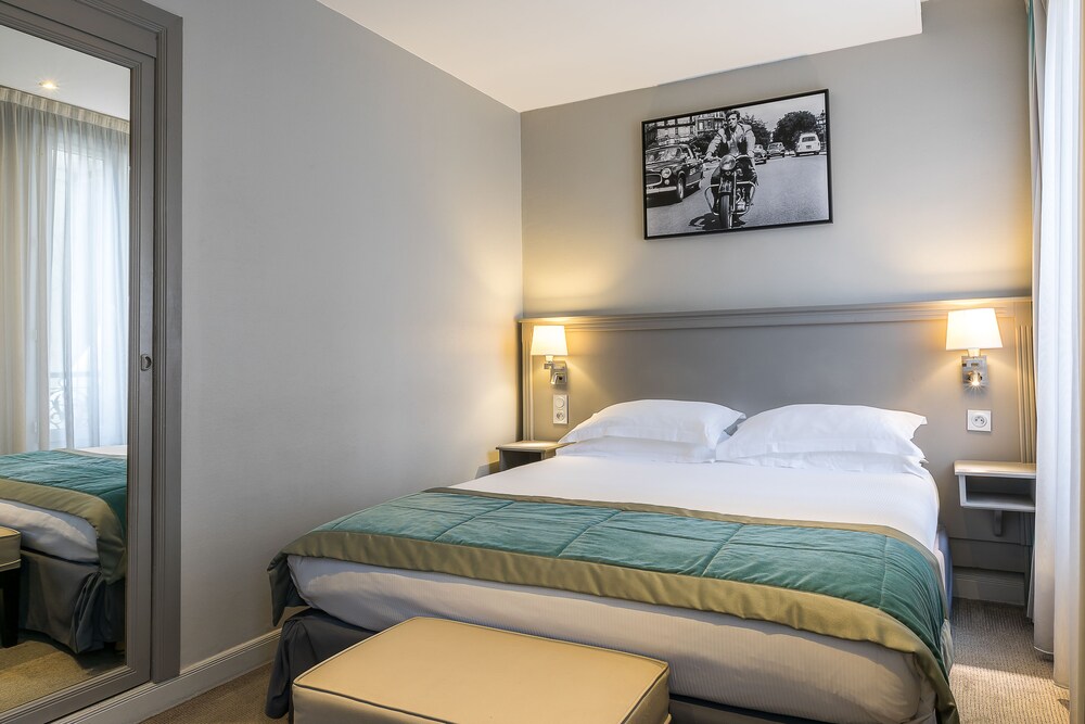 Guestroom