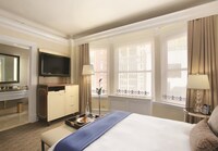 Superior Room, 1 Queen Bed