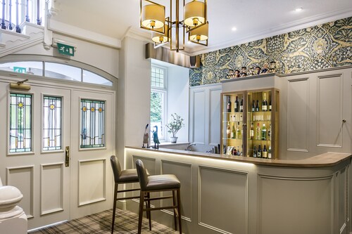 Ambleside Lake House