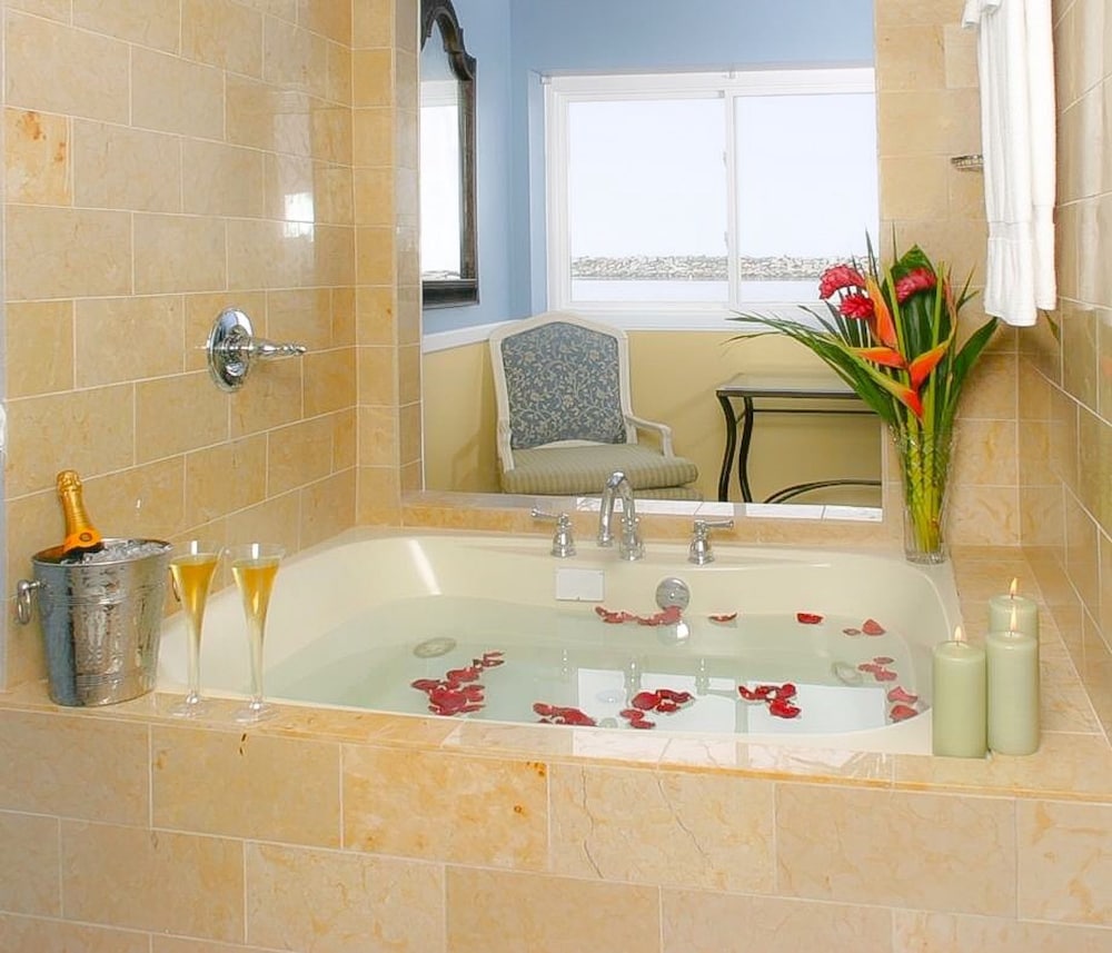 Jetted Tub