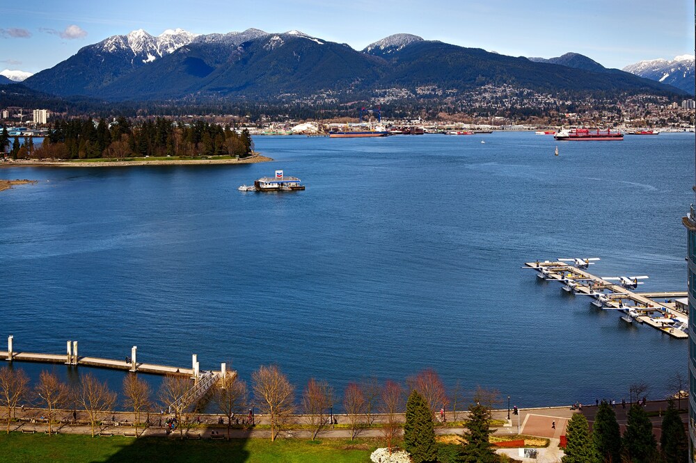 Lake View