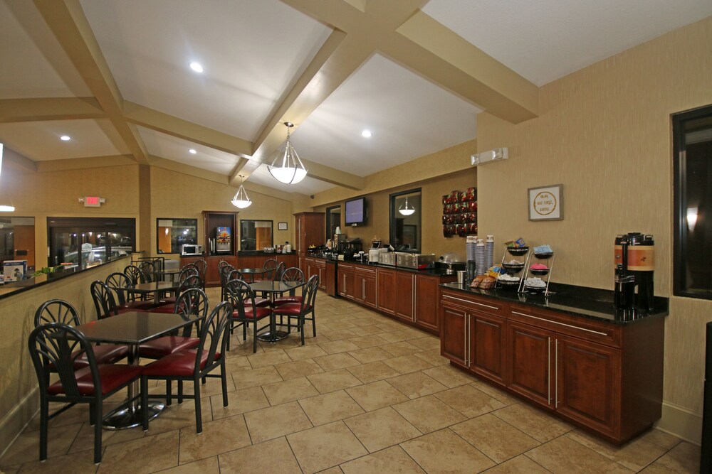 Food Court
