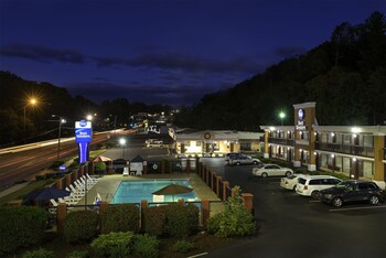 Hotel Front - Evening/Night