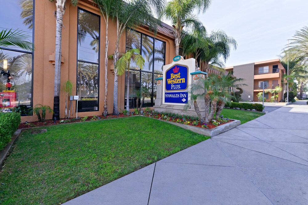Hotel Front