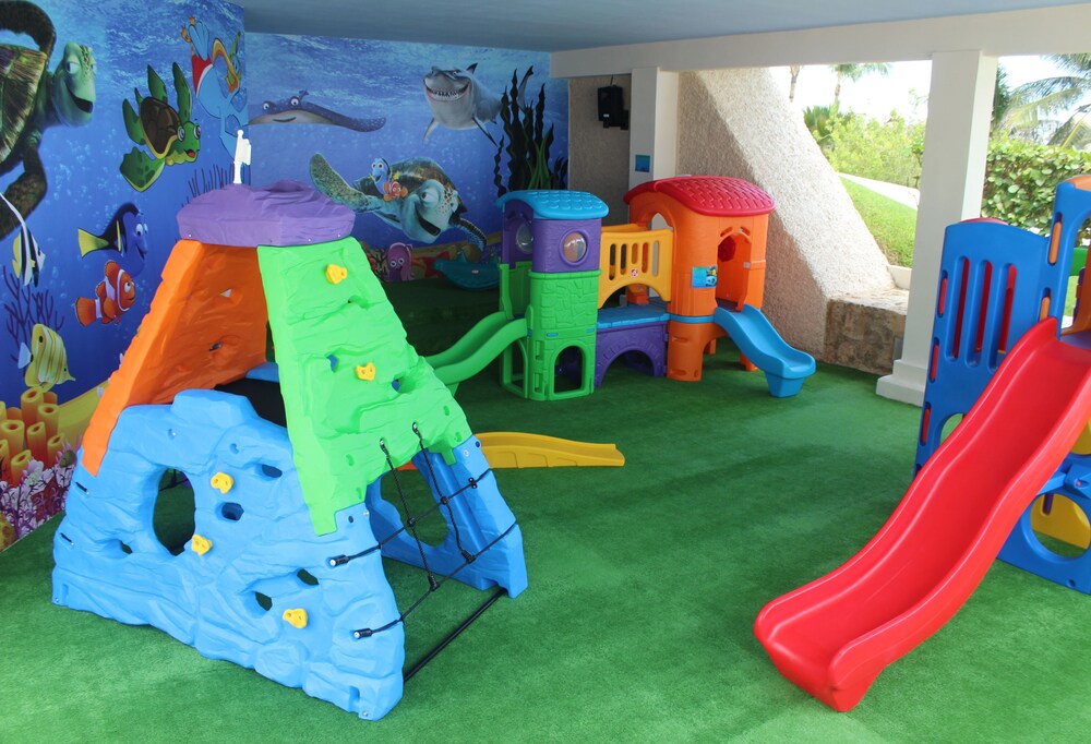 Childrens Play Area - Indoor