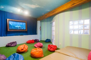 Childrens Play Area - Indoor