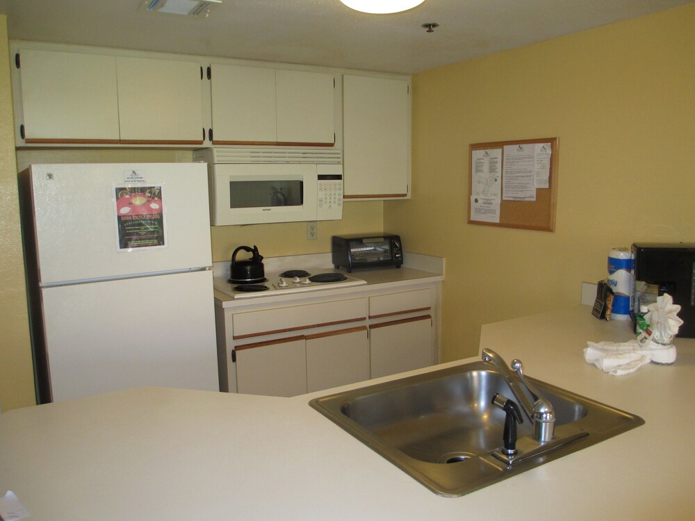 Suite, 1 Bedroom - In-Room Kitchen