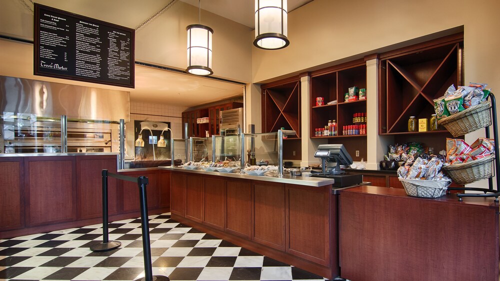 Snack Bar