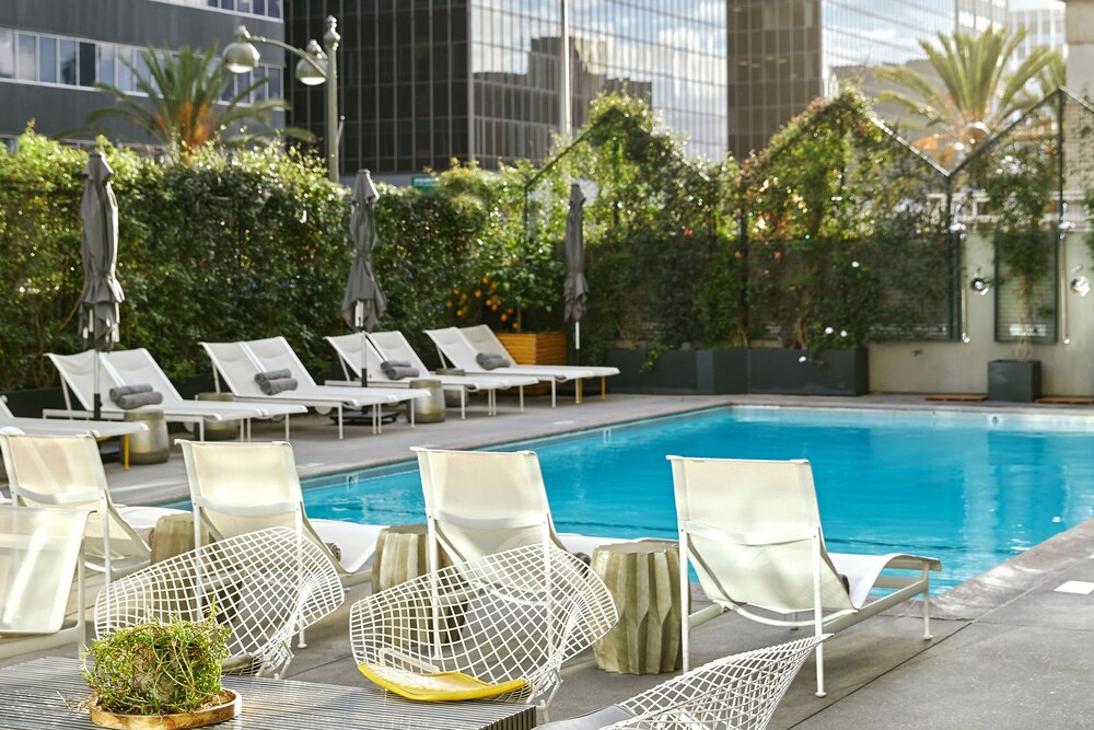 Outdoor pool, The LINE Hotel